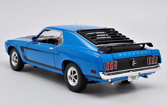 1969 Ford Mustang Boss 302 Diecast Car Model 1:18 Scale [SD01H839]