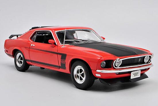 1969 Ford Mustang Boss 302 Diecast Car Model 1:18 Scale [SD01H839]