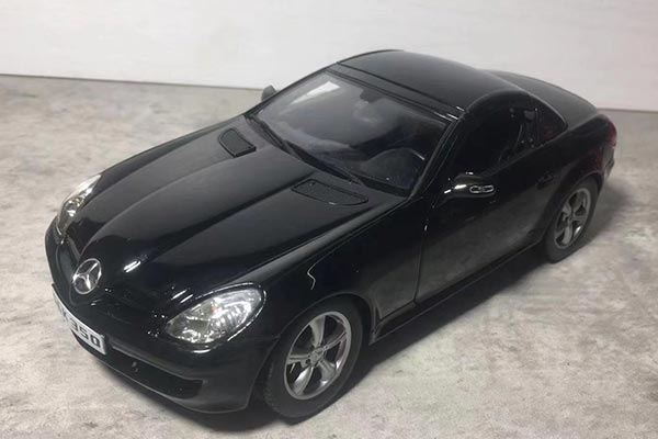 Mercedes-Benz SLK 350 R171 Sports Car Diecast Model 1:18 Scale