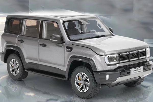 2024 BAIC BJ40 SUV Diecast Model 1:18 Scale