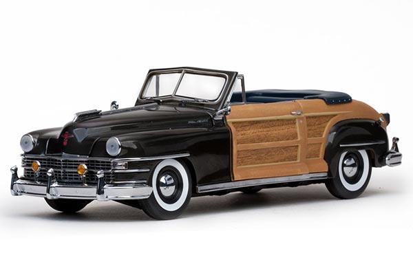 1948 Chrysler Town &Country Convertible Diecast Model 1:18 Black