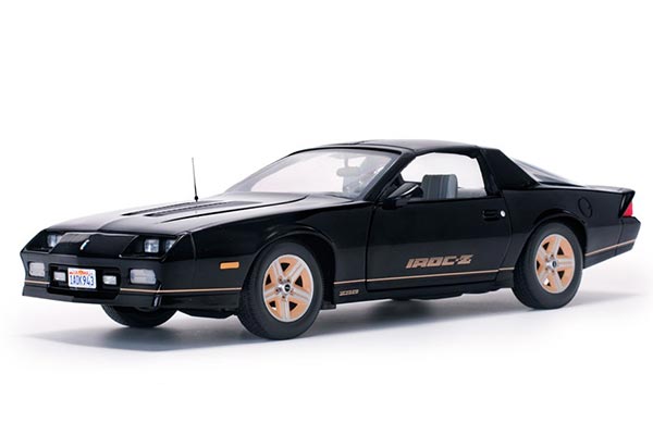 1985 Chevrolet Camaro IROC-Z Diecast Car Model 1:18 Scale