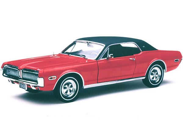 1968 Mercury Cougar Diecast Car Model 1:18 Scale