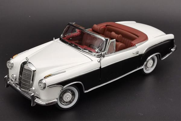 1958 Mercedes-Benz 220 SE Convertible Diecast Model 1:18 Scale