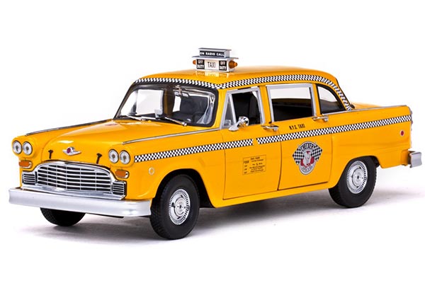 1981 Checker A11 New York Taxi Diecast Car Model 1:18 Yellow