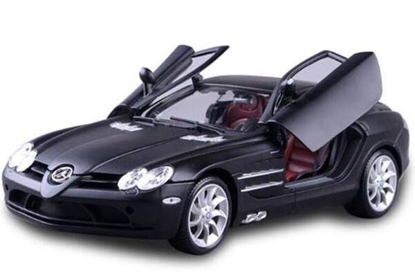 Mercedes-Benz SLR McLaren Diecast Model 1:18 Scale Black