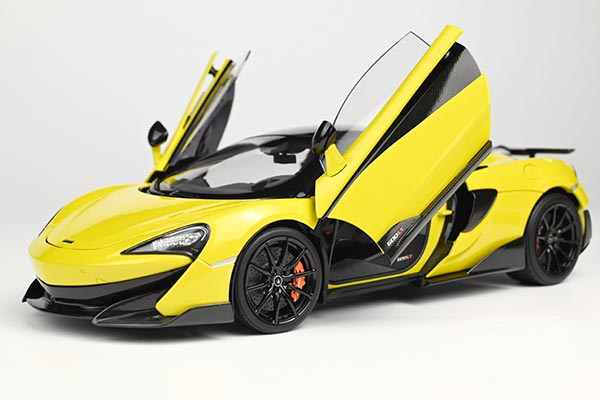 McLaren 600LT Sports Car Diecast Model 1:18 Scale