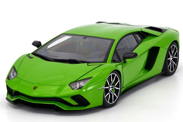 Lamborghini Aventador S Diecast Car Model 1:18 Scale