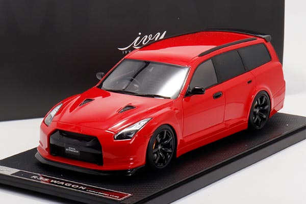 Nissan Stagea GT-R R35 Wagon Resin Model 1:18 Scale