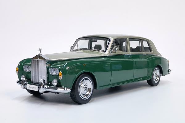 Rolls-Royce Phantom VI Diecast Car Model 1:18 Scale Green-Silver