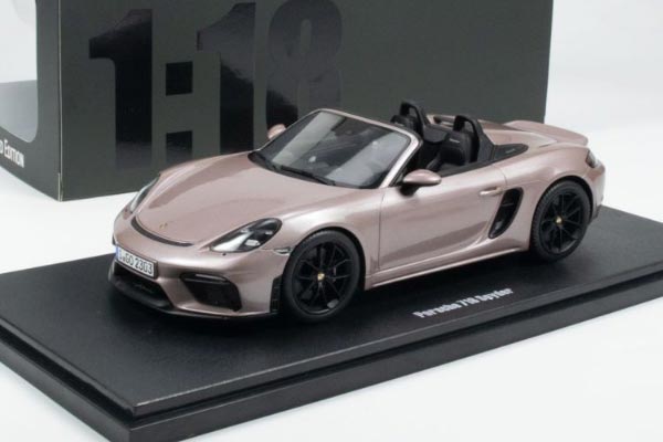 Porsche 718 Spyder Resin Model 1:18 Scale Pink