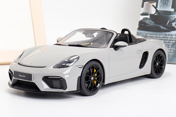 Porsche 718 Spyder Resin Model 1:18 Scale Gray