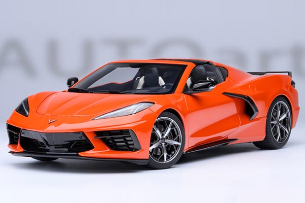 Chevrolet Corvette C8 Z51 Stingray Diecast Model 1:18 Scale