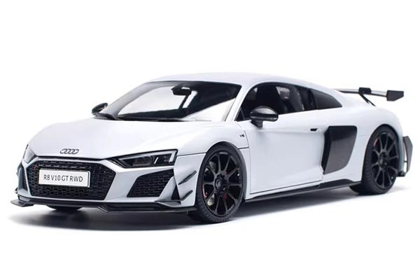 2021 Audi R8 V10 GT RWD Coupe Diecast Model 1:18 Scale