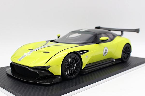 2015 Aston Martin Vulcan Car Resin Model 1:18 Scale Yellow