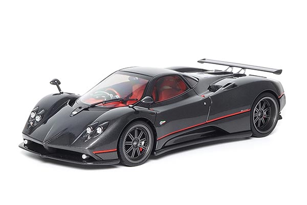 2005 Pagani Zonda F Coupe Diecast Car Model 1:18 Scale Black