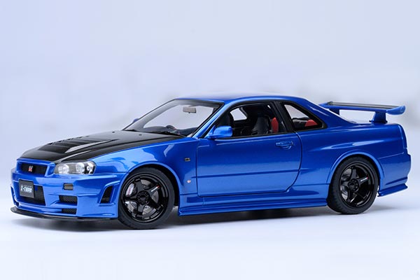 Nissan GT-R R34 Z-Tune Diecast Car Model 1:18 Scale Blue