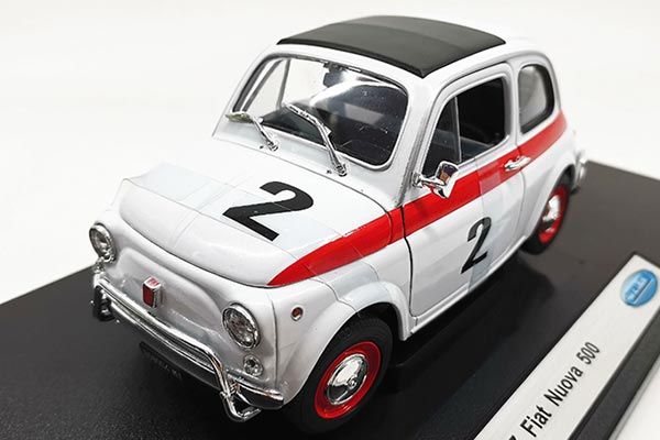 1957 Fiat Nuova 500 Diecast Car Model 1:18 Scale White