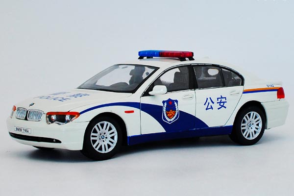 BMW 7 Series E65 745i Police Diecast Model 1:18 Scale White