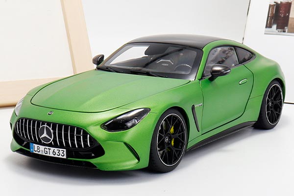 2023 Mercedes-AMG GT 63 Diecast Model 1:18 Scale