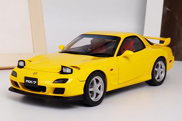 Mazda RX-7 Sports Car Diecast Model 1:18 Scale [SD03H831]