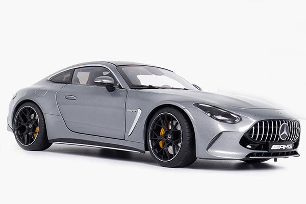 2023 Mercedes-AMG GT 63 4Matic Diecast Model 1:18 Scale