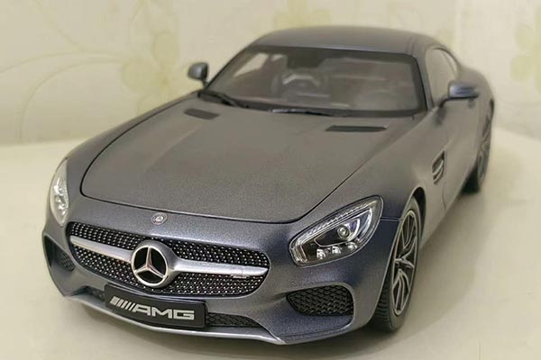 Mercedes-AMG GT S Diecast Car Model 1:18 Scale Gray