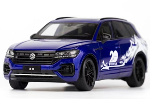 2022 Volkswagen Touareg Diecast Model 1:18 Scale