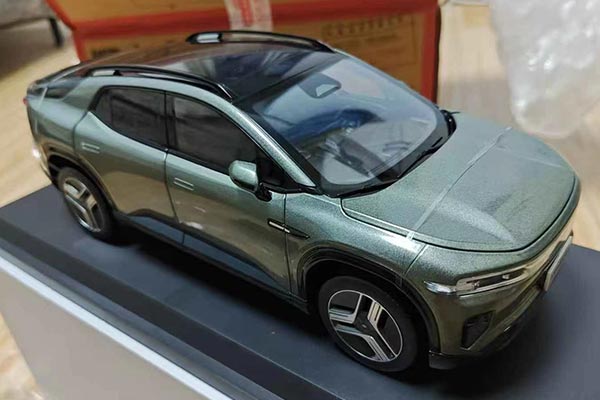 2024 Changan Nevo Qiyuan E07 SUV Diecast Model 1:18 Scale Green