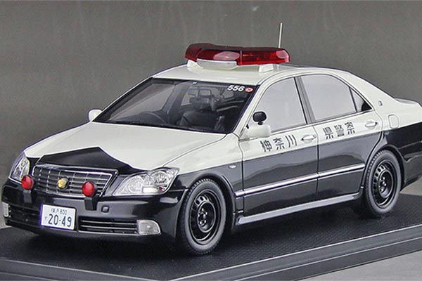 2004 Toyota Crown GRS180 Resin Police Car Model 1:18 Black-White