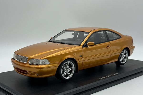 Volvo C70 Coupe Resin Car Model 1:18 Scale Orange