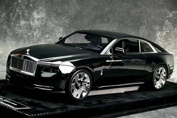 2024 Rolls-Royce Spectre Resin Model 1:18 Scale Black