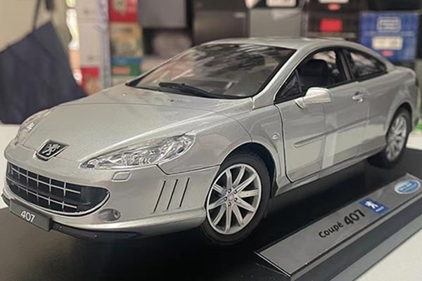 2005 Peugeot 407 Coupe V6 Diecast Model 1:18 Scale